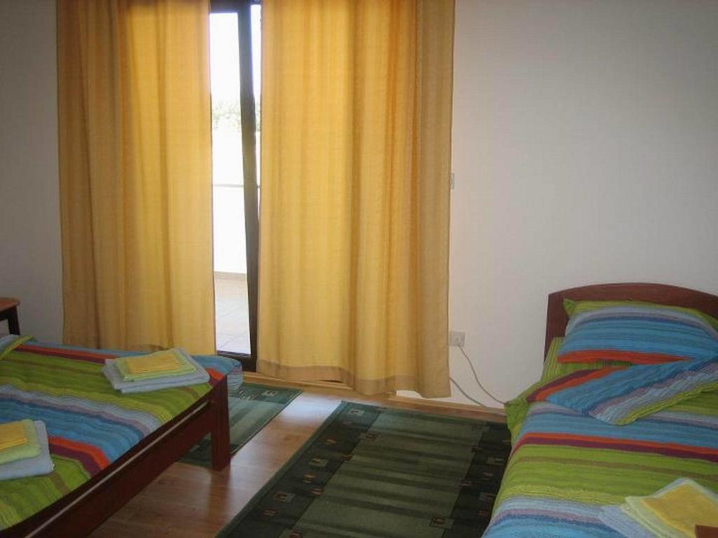Bazeni Baikal Hotel Topola Ruang foto
