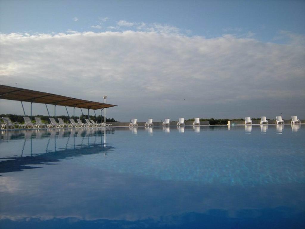 Bazeni Baikal Hotel Topola Bagian luar foto